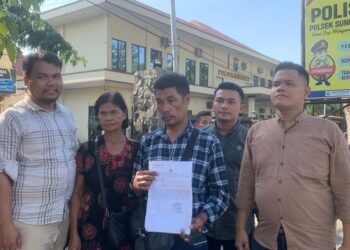 Tanggal 05 Juni 2024 Orangtua Rita Jelita Sinaga didampingi Kuasa Hukumnya Paul J J Tambunan, SE., SH., MH, Marudut H Gultom, SH, Daniel S Sihotang, SH resmi membuat Pengaduan/Laporan yang diterima dalam Surat Tanda Terima Laporan Nomor: STTLP/B/988/VI/2024/SPKT/Polsek Sunggal/Polrestabes Medan/ Polda Sumatera Utara atas dugaan Tindak Pidana Pembunuhan Berencana yang diatur didalam Pasal 340 KUHP.