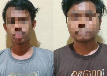 Tim Satuan Reserse Narkoba Polresta Manado berhasil mengamankan dua tersangka beserta barang bukti obat keras dan psikotropika di Kelurahan Paniki Bawah, Kecamatan Mapanget, Kota Manado. Informasi ini didapat setelah menerima laporan dari masyarakat terkait adanya transaksi obat keras jenis trihexiphenidyl di daerah Kelurahan Istiqlal, Pada hari Jumat tanggal 7 Juni 2024.