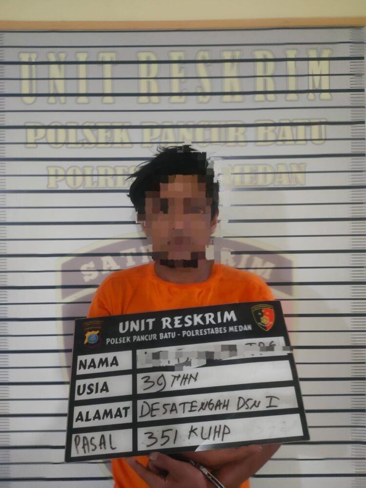 NB: Andi Tarigan (AT) - DIAMANKAN: Reskrim Polsek Pancurbatu mengamankan pelaku kasus begal, Rabu (12/6/2024). (Foto Dok/Reskrim Polsek Pancurbatu)