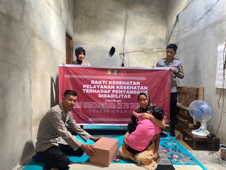 Sidokkes Polres Ogan Ilir melaksanakan kegiatan pemeriksaan kesehatan khusus bagi penyandang disabilitas. Acara ini dipimpin langsung oleh PS Kasie Dokkes Aipda Husni, AMKL, bersama staf Sidokkes lainnya, dan berlangsung pada Kamis, 13 Juni 2024, mulai pukul 09.00 WIB hingga selesai.