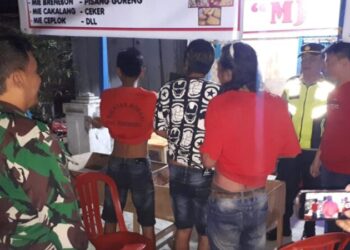 Polsek Wanea bersama unsur Kecamatan Wanea Sulut melaksanakan Giat Patroli KRYD gabungan dengan Polri serta TNI di beberapa wilayah hukum, antara lain Kelurahan Wanea, Pakowa, Karombasan Utara dan Selatan, Ranotana Weru, Teling Atas, Tingkulu, Bumi Nyiur, dan Tanjung Batu. Tujuan dari kegiatan ini adalah untuk mencegah gangguan Kamtibmas yang mungkin terjadi, Sabtu (15/6/2024).