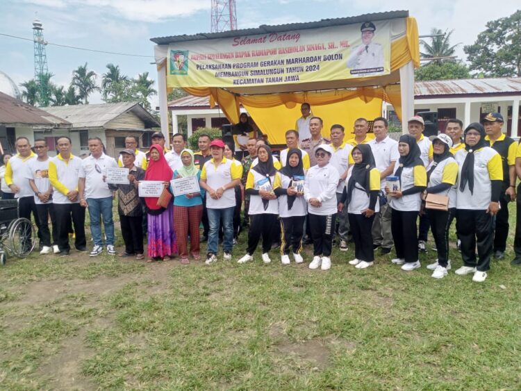 Kegiatan Marharoan Bolon dilaksanakan (20 Juni 2024) di nagori Marubun Jaya Kecamatan Tanah Jawa kabupaten Simalungun dan dihadiri Ketua TP PKK Simalungun Ratnawati Radiapo Hasiholan Sinaga dan Sekretaris Daerah (SekDa) Drs Esron Sinaga, Msi yang mewakili Bupati Simalungun.