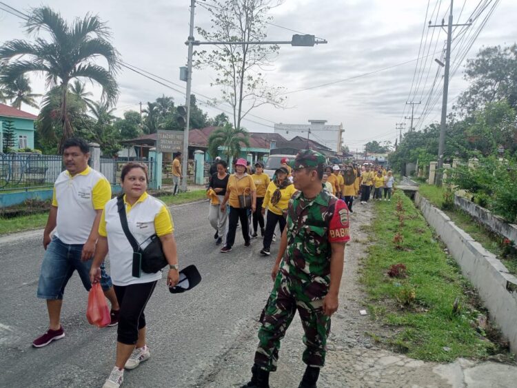 Pangulu Nagori Tanjung Pasir kecamatan Tanah Jawa kabupaten Simalungun mengajak warga nya untuk ikut dalam kegiatan olah raga jalan santai dan senam sehat. Kegiatan ini jalan santai dilakukan hari sabtu pagi (22 Juni 2023) dimulai dari batas desa Tanjung Pasir dengan kelurahan Tanah Jawa sampai dusun Suhi Nagodang.