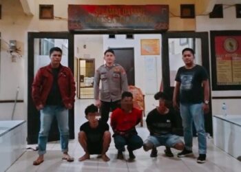 tiga orang pelaku, RM (29 tahun), seorang bengkelis dari Malalayang, Manado, bersama dengan FP (29 tahun), yang tidak memiliki pekerjaan tetap dan beralamat di Malalayang, Manado, serta BT (21 tahun), warga Desa Koha Timur, Mandolang, terlibat dalam tindakan tersebut, Pada hari Kamis, 25 Juni 2024.