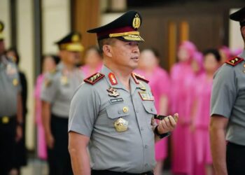 SANDANG PANGKAT KOMJEN: Kapolda Sumut, Irjen Pol Agung Setya Imam Effendi menyandang pangkat Komje usai mengikuti upacara kenaikan pangkat yang digelar Mabes Polri di Jakarta, Sabtu (29/6/2024). (Foto Dok/ Polda Sumut)