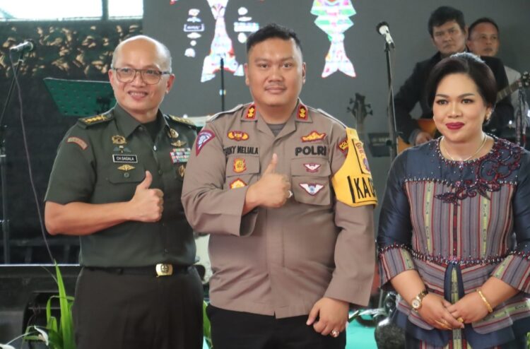 Polres Simalungun hadir dalam kegiatan Pisah Sambut Danrindam I/Bukit Barisan digelar dengan penuh khidmat di Lapangan Tenis Indoor A. H. Nasution Rindam I/BB, Jalan Argasari, Setia Negara, Kecamatan Siantar Sitalasari, Kota Pematang Siantar, Sumatera Utara. Acara ini dihadiri oleh berbagai unsur Forkopimda Kabupaten Simalungun dan Kota Pematang Siantar, serta masyarakat setempat.