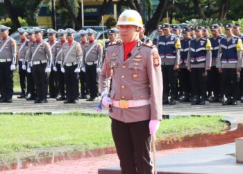 Komandan upacara IPTU Patria Pratama S.I.K selaku kasat Narkoba Sat Res Narkoba Polres Sidrap
