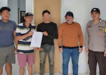 Bripka Richard Massie, Bhabinkamtibmas Polsek Tombulu, berhasil menyelesaikan permasalahan yang dihadapi oleh warga dengan pendekatan problem solving yang efektif, Kamis (4/7/2024).
