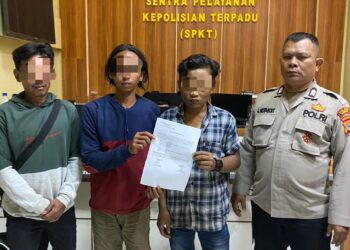 Polres Samosir yang dipimpin Perwira Pengawas oleh IPDA Darmono Samosir, S.H, kemudian menghubungi mandor proyek, AY, yang bertanggung jawab atas kedua pria tersebut. AY bersedia menanggungjawabi perbuatan TA dan W serta menyelesaikan masalah ini secara kekeluargaan. Dia juga menandatangani surat pernyataan untuk menjamin kehadiran TA dan W jika diperlukan oleh pihak kepolisian.