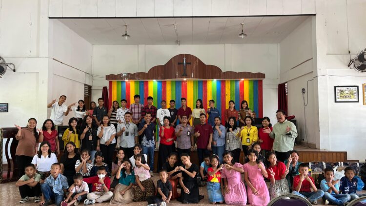 Persekutuan Umat Kristiani Kantor Pertanahan Kabupaten Simalungun melakukan kunjungan kasih ke Panti Asuhan Mamre GKPI Rambung Merah. Jumat (12/07/2024).