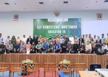 31 Wartawan mengikuti Uji Kompetensi Wartawan Angkatan 10 yang diselenggarakan Lembaga Uji Kompetensi Wartawan Universitas Muhammadiyah Bandung (LUKW UMJ) di Aula KH Ahmad Dahlan Sabtu- Ahad (13-14/7/2024).