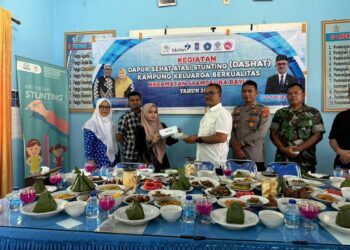 Berlangsung di Balai KB Kecamatan Syamtalira Bayu kegiatan DASHAT ditutup langsung oleh Kadis DPM-PPKB Aceh Utara, Fuad Mukhtar, S.Sos., MSM, dengan dampingi Persagi Cabang Aceh Utara, TP-PKK, Koordinator Balai KB, Camat dan Muspika Syamtalira Bayu serta Geusyik Gampong Dayah Blang Seureukuy. Acara penutupan dipandu langsung oleh Koordinator Balai KB Kecamatan Syamtalira Bayu Ibu Marliah, SE.