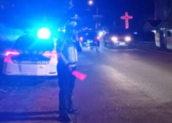 Satuan Lalu Lintas (Sat Lantas) Polresta Manado meluncurkan program inovatif bernama “Silau Mata” (Siaga Lampu Biru di Keramaian Kota). Program ini, yang mulai diberlakukan pada Jumat (19/7/2024), dirancang untuk memberikan rasa aman kepada masyarakat melalui kehadiran personel Sat Lantas yang dilengkapi dengan lampu biru menyala di area-area ramai.