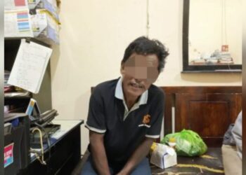 Personel Satuan Reserse Kriminal Polres Bone melakukan penangkapan terhadap Pelaku Penikaman seorang ibu rumah tangga bernama Sakina (30) di Linkungan Bene kel. Lonrae kec Tanete Riattang. Kab. Bone.