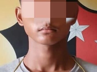 DIAMANKAN: Seorang pria pelaku pencurian uang dari kotak infaq Mesjid Al Ikhlas, Medan Labuhan diamankan di Mapolsek Medan Labuhan, Jumat (26/7/2024), setelah ditangkap warga Kelurahan Sei Mati, Medan Labuhan.(Foto Dok/Polres Belawan)