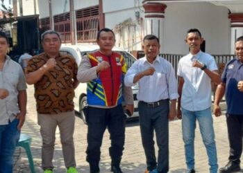 Polsek Singkil melaksanakan patroli pengamanan pada hari Minggu, 28 Juli 2024. Kegiatan ini merupakan bagian dari program Kegiatan Rutin yang Ditingkatkan (KRYD) yang bertujuan untuk memberikan rasa aman kepada masyarakat, khususnya para jemaat yang sedang melaksanakan ibadah.
