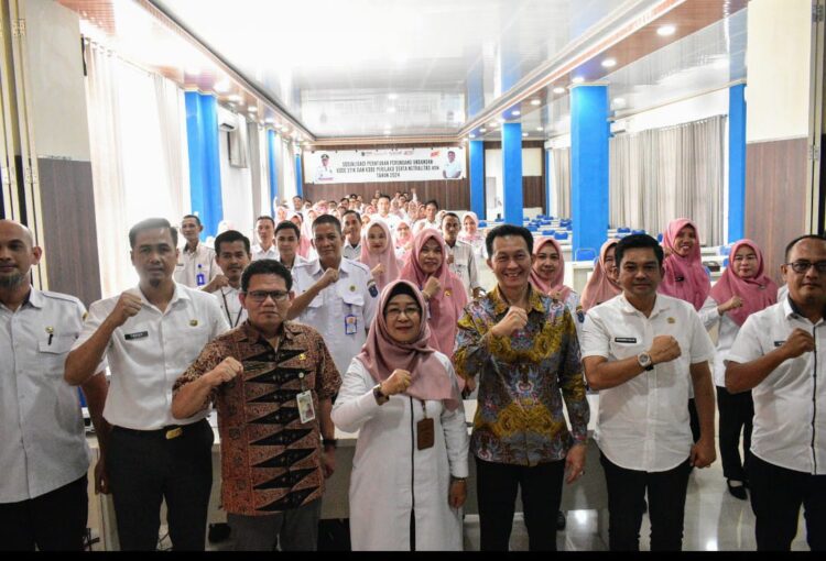 Badan Kepegawaian, Pendidikan dan Pelatihan (BKPP) Kabupaten Ogan Komering Ilir (OKI) menggelar sosialisasi kepada seluruh ASN di lingkungan Pemerintah Kabupaten OKI. Kegiatan ini bertujuan untuk menegaskan kembali pentingnya menjaga netralitas ASN dalam menjalankan tugasnya.