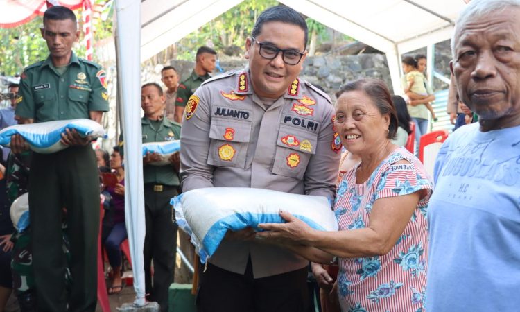 Kapolresta Manado menghadiri peresmian 2.664 titik air bersih yang dilaksanakan oleh Kepala Staf Angkatan Darat, Jenderal TNI Maruli Simanjuntak, M.Sc., pada hari Selasa, 30 Juli 2024. Acara ini berlangsung di Kelurahan Meras Lingkungan 2, Kecamatan Bunaken, mulai pukul 14.00 WITA.