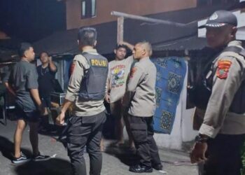 Polresta Manado terus berinovasi dalam menciptakan keamanan dan ketertiban masyarakat (kamtibmas). Kali ini, melalui Program Inovasi ‘Sibulan’ (Sikat Pemabuk Jalanan), Polresta Manado menunjukkan komitmennya dalam menjaga keamanan di wilayah hukumnya, Kamis (1/8/2024) malam.