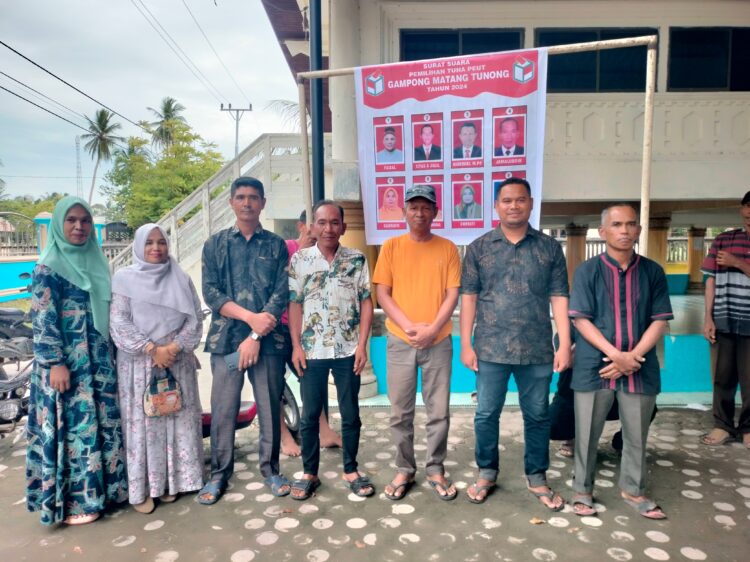 Proses pemilihan Tuha Peut di Gampong Matang Tunong Kecamatan Lapang Kabupaten Aceh Utara (03/08/2024).