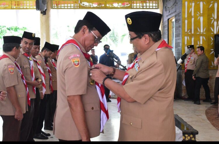 Gerakan Pramuka Kabupaten Ogan Komering Ilir (OKI) memasuki babak baru dengan dilantiknya dan dikukuhkan Pengurus Mabicab, Pengurus Kwarcab, Andalan Cabang, Pusdiklatcab, dan Dewan Kerja Cabang Kwartir Cabang Gerakan Pramuka Kabupaten Ogan Komering Ilir (OKI) Masa Bakti 2024-2029. Bertempat di Pendopo Kabupaten OKI, (6/8/24).