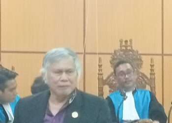 IKUTI SIDANG: Dr Djonggi Simorangkir SH MH mengikuti sidang di PTUN Meda, Rabu (7/8/2024). (Foto Dok/ Djonggi)