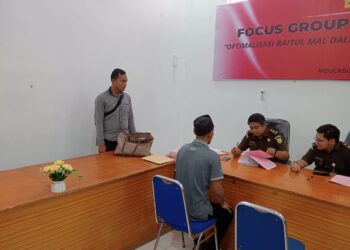 Penyidik Satuan Reserse Narkoba (Satresnarkoba) Polres Aceh Barat Polda Aceh kembali menyerahkan 4 orang tersangka penyalahgunaan Narkotika di Kantor Kejaksaan Negeri (Kejari) Aceh Barat. Kamis (08/08/2024).