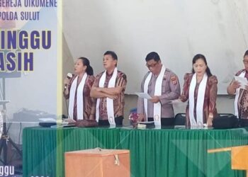 Polsek Pineleng kembali melaksanakan Program Minggu Kasih yang bertujuan untuk mempererat hubungan antara kepolisian dan masyarakat. Kegiatan ini berlangsung pada hari Minggu, 11 Agustus 2024.