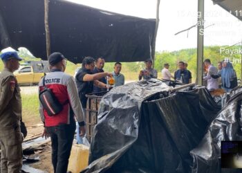 Pembongkaran ini dipimpin langsung oleh Kasat Reskrim Polres Ogan Ilir, AKP M. Ilham, S.I.K., M.M., bersama Kanit Idik II Pidsus Sat Reskrim, IPTU Ahmad Surya Atmaja, S.H., dan diikuti oleh personel dari Unit Idik II Pidsus, Polsek Indralaya, Sat Intelkam Polres Ogan Ilir, dan Sat Pol PP Ogan Ilir. Kegiatan ini turut didampingi oleh Dedi, Kepala Dusun Desa Payakabung.