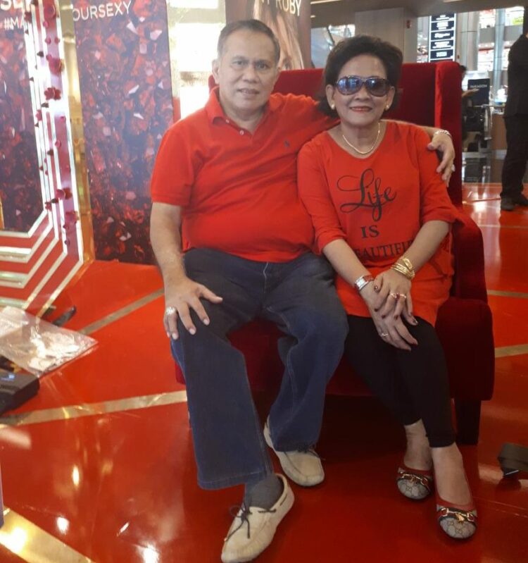 Pengacara senior, Dr. Djonggi M Simorangkir, SH, MH. dan Dr. Ida Rumindang Rajagukguk, SH, MH. (Foto Dok/ Djonggi)