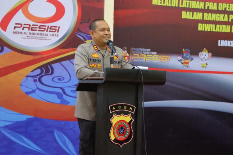 Pelatihan ini resmi dibuka langsung oleh Kapolres Lhokseumawe AKBP Henki Ismanto, S.I.K, dan dihadiri oleh Wakapolres Lhokseumawe Kompol Dedy Darwinsyah, SE, MM, Kabag Ops Kompol Abdul Muin, SE, MM serta diikuti ratusan peserta dari berbagai satuan fungsi Polres Lhokseumawe.