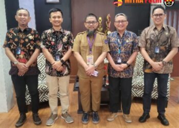Giat silaturahmi dan koordinasi Kepala PT Jasa Raharja Cabang Sulawesi Selatan, M. Iqbal Hasanuddin beserta jajaran dengan Kepala Dinas Pendidikan Iqbal Najamuddin pada Hari Selasa, 27 Agustus 2024.