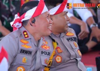 Kepala Kepolisian Resor Bone AKBP Erwin Syah, S.I.K.M.H menghadiri kegiatan Cooling System bersama 3 Pilar yang di laksanakan di Lapangan Karebosi Kota Makassar, Rabu pagi (28/08/2024).
