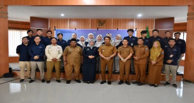 Badan Pusat Statistik (BPS) Kabupaten Ogan Komering Ilir berkolaborasi dengan Pemerintah Kabupaten Ogan Komering Ilir melakukan Pencanangan Desa Cinta Statistik (Desa Cantik) di Kantor Bupati OKI, Senin, (2/9/24).
