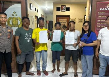 Polsek Bunaken menerapkan pendekatan inovatif dalam penyelesaian masalah yang terjadi di wilayahnya dengan menggunakan metode problem solving. Dalam sebuah pertemuan yang diadakan di aula Polsek, pihak kepolisian mengundang kedua belah pihak yang terlibat dalam kasus tersebut untuk berdiskusi dan mencari solusi bersama, Senin (16/9/2024)