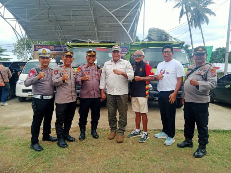 Sebanyak 128 (seratus dua puluh delapan) orang personil Polres Samosir berhasil melaksanakan tugas pengamanan dan pengawalan dalam ajang Pekan Olahraga Nasional (PON) XXI Aceh-Sumut 2024, khususnya untuk cabang olahraga voli pantai yang berlangsung di wilayah hukum Polres Samosir. Pertandingan voli pantai ini berlangsung di Venue Pantai Indah Situngkir, Desa Situngkir, Kecamatan Pangururan, Kabupaten Samosir, selama 10 hari, mulai tanggal 9 hingga 19 September 2024.