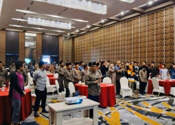 Sebanyak 56 mantan anggota jamaah islamiah di wilayah Sumatera Selatan dan narapidana (napi) teroris bersumpah kembali setia kepada Negara Kesatuan Republik Indonesia (NKRI), di ballroom salah satu hotel ternama dikota Palembang pada Kamis (19/9/2024).