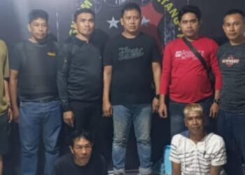 Petuga mengamankan dua orang pelaku pencurian kuda. Keduanya berinisial S alias P (46) bersama RN (45)