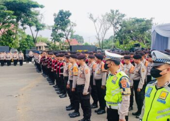 Polda Sumsel menurunkan 721 personel beserta perlengkapan, kemudian dukungan kendaraan hingga unit K-9. 721 personil terbagi dalam satgas Setops, Satgas Preemtif, Satgas Preventif, Satgas Kamseltibcarlantas, Satgas Tindak, Satgas Gakkum, Satgas Humas dan Satgas Banops bertugas di 3 area (ring pengamanan) yakni ring 1 (lantai 2 gedung KPU), ring 2 (lantai 1 gedung KPU) dan di ring 3 (luar pagar gedung KPU)