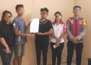 Bhabinkamtibmas Polsek Tikala, Brigadir Theo, telah berhasil melaksanakan kegiatan problem solving untuk menyelesaikan perselisihan yang terjadi di wilayahnya. Kegiatan mediasi ini berlangsung pada hari Selasa, 24 September 2024, dan dihadiri oleh berbagai pihak yang terlibat dalam konflik.