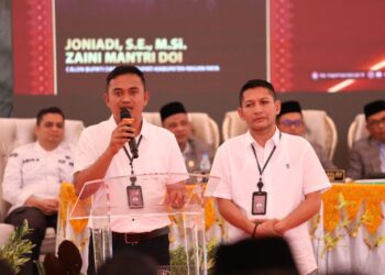 Pasangan Jonniadi dan Zaini Mantri Doi (JOZ)