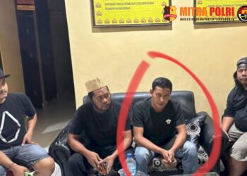 Seorang pria yang melakukan pengancaman menggunakan badik di SPBU Amessangeng, akhirnya diamankan Resmob Polres Wajo pada Minggu (29/9/2024).