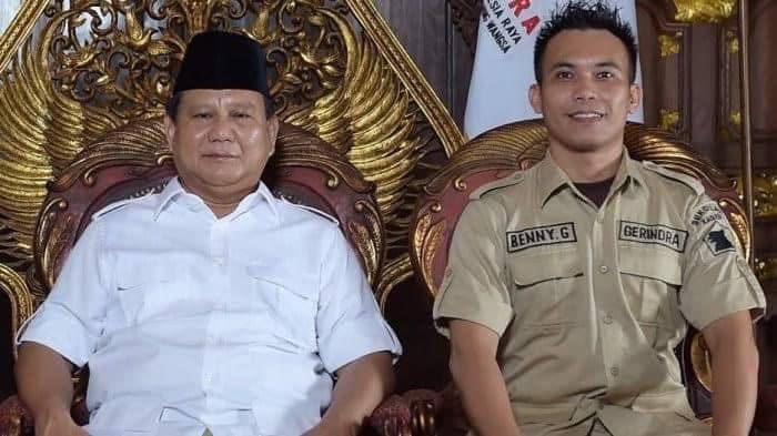 Benny Gusman Sinaga, calon Wakil Bupati Simalungun, menjadi sorotan karena kedekatannya dengan Presiden Terpilih Prabowo Subianto yang juga Ketua Umum Partai Gerindra.