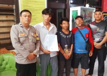 Bhabinkamtibmas Polsek Tuminting kembali menunjukkan komitmennya melalui pendekatan problem solving terhadap permasalahan yang kerap terjadi di masyarakat, Selasa (1/10/2024).