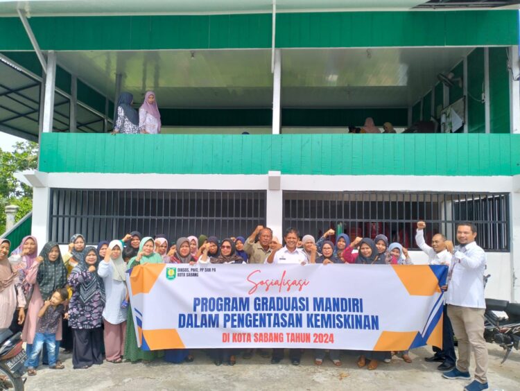 Program Graduasi Mandiri, yang menyasar Keluarga Penerima Manfaat (KPM) bantuan sosial PKH dan sembako.