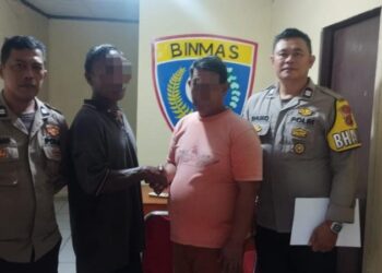 Polsek Tuminting aktif melakukan langkah-langkah problem solving untuk menangani masalah perbuatan tidak menyenangkan yang kerap terjadi di lingkungan masyarakat. Dalam upaya menciptakan suasana yang lebih kondusif, pihak kepolisian mengadakan pertemuan dengan warga untuk mendengarkan keluhan dan masukan terkait isu-isu yang mengganggu ketentraman, Sabtu (5/10/2024).