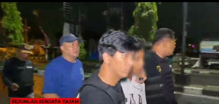 DIAMANKAN: Patroli jalanan yang dilakukan Unit Reaksi Cepat (URC) Sat Reskrim Polrestabes Medan mengamankan pelaku geng motor, Minggu (6/10/2024). (Foto Dok/ Polrestabes)
