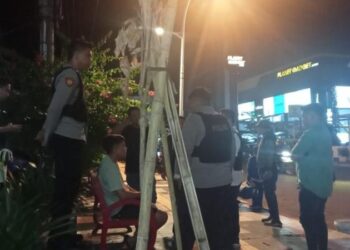 Polsek Jajaran Polresta Manado secara resmi meluncurkan program inovatif bernama ‘Sibulan’ (Sistem Pembinaan Keamanan dan Ketertiban Masyarakat). Peluncuran program ini berlangsung di Markas Polsek Manado, dihadiri oleh sejumlah pejabat daerah, tokoh masyarakat, dan perwakilan organisasi kepemudaan, Senin (7/10/2024) malam.