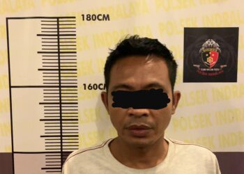 Penyelidikan yang dilakukan mengarah pada pelaku berinisial H, seorang pria berusia 41 tahun yang merupakan warga Dusun I, Desa Tanjung Pering. Tim melakukan identifikasi dan pelacakan keberadaan pelaku hingga diketahui bahwa ia bersembunyi di Kecamatan Silabranti, Kota Palembang. Informasi ini langsung ditindaklanjuti oleh tim untuk melakukan penangkapan.