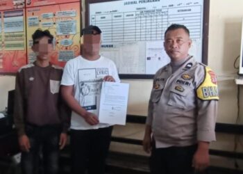 Polsek Wori kembali menunjukkan peran pentingnya dalam menjaga keamanan dan ketertiban masyarakat. Kali ini, Bhabinkamtibmas Polsek Wori berhasil melakukan problem solving terkait kasus perbuatan tidak menyenangkan yang terjadi di media sosial, yang telah menimbulkan keresahan di kalangan masyarakat setempat, Jumat (11/10/2024).